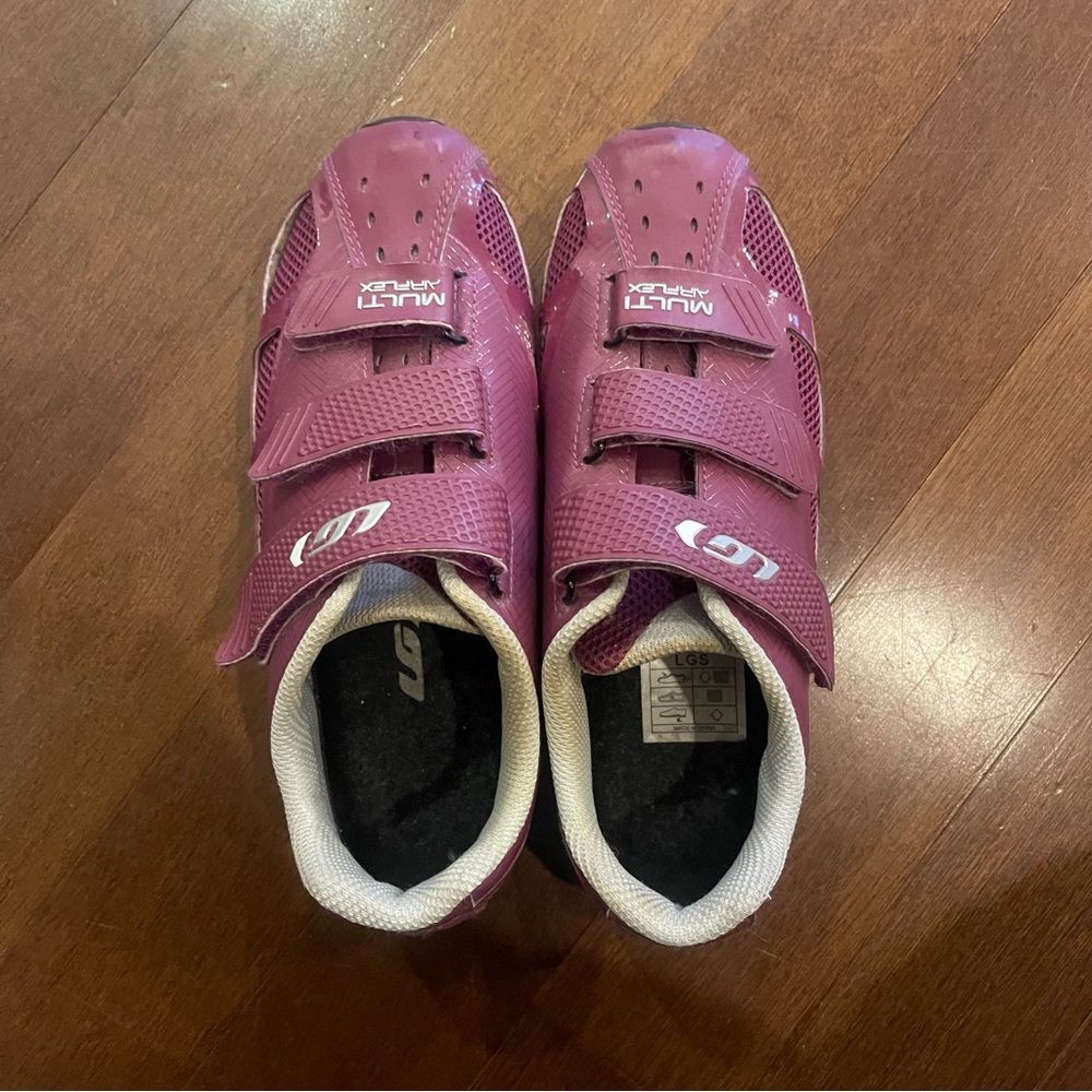 SIZE 7 | Women’s Pink Garneau Cycling Shoes